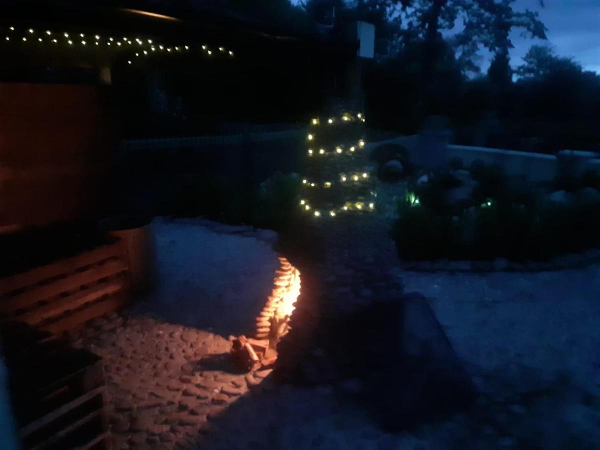 Mary'S Bespoke Cottage Killarney Extérieur photo